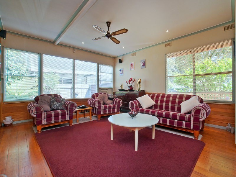 11 Jarrah Court, Frankston North VIC 3200