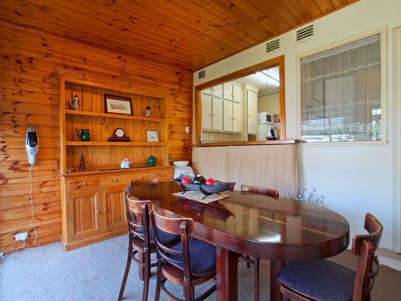 11 Jarrah Court, Frankston North VIC 3200