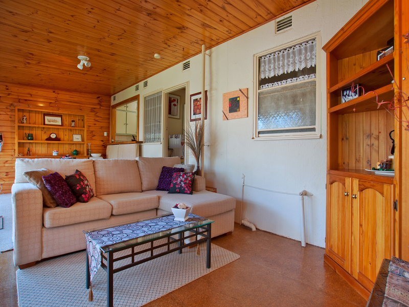 11 Jarrah Court, Frankston North VIC 3200