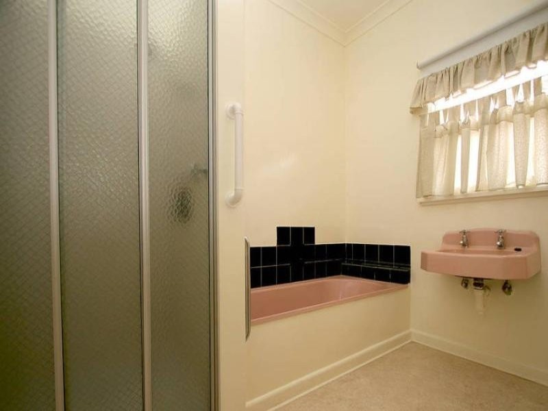 17 Inglis Avenue, Frankston VIC 3199