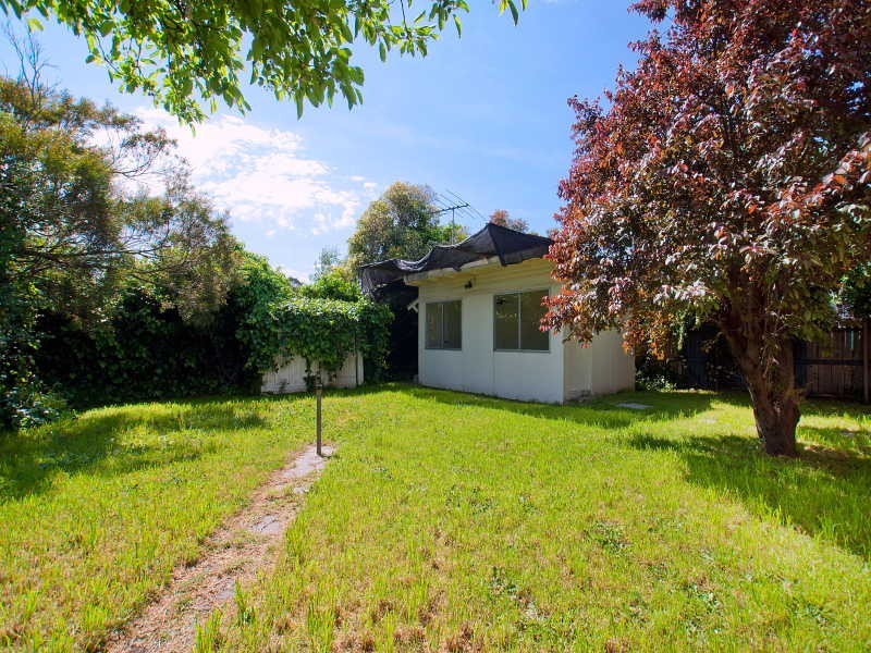 15 Excelsior Drive, Frankston North VIC 3200