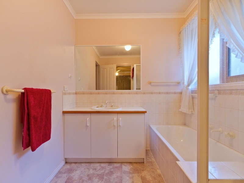 1/40 Tara Drive, Frankston South VIC 3199