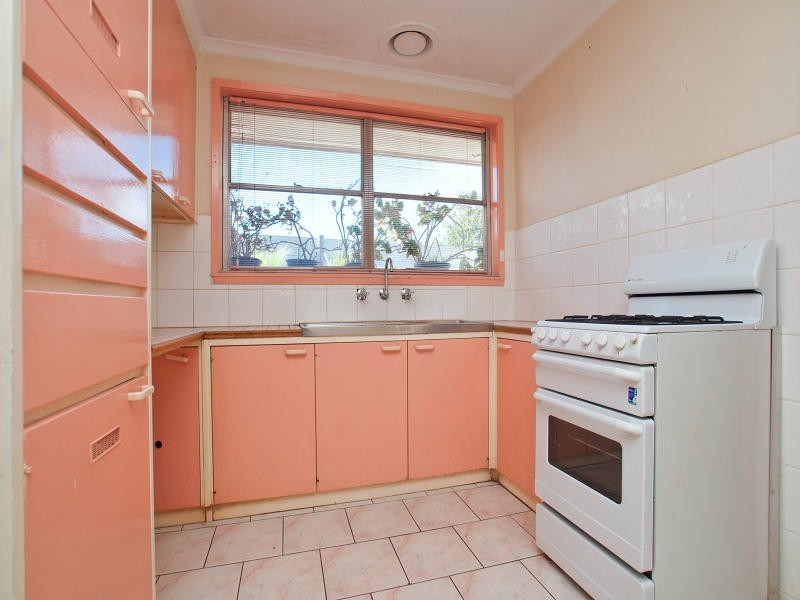 22 Honeysuckle St, Frankston North VIC 3200