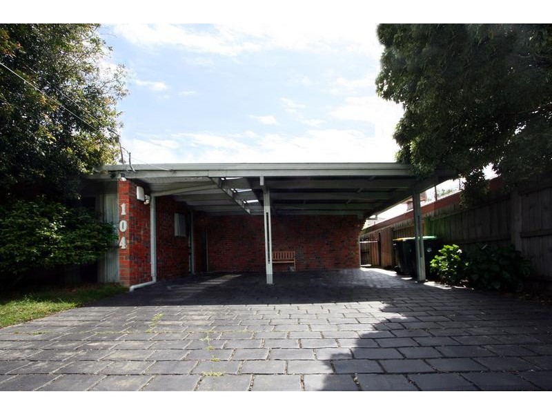 104 Grimwade Crescent, Frankston VIC 3199