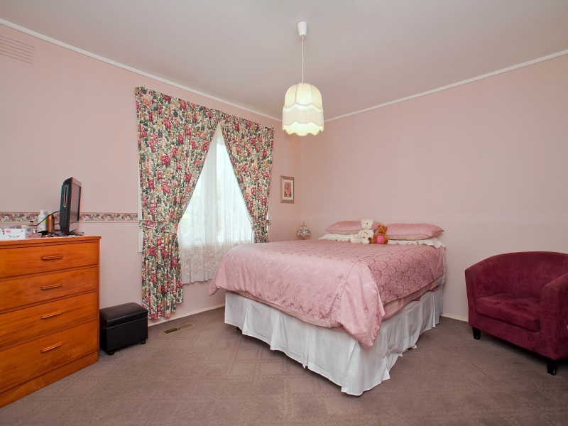 2 Brunei Grove, Frankston VIC 3199