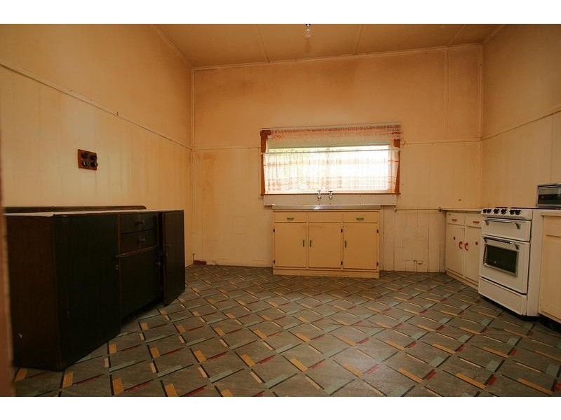 13 Ebdale Street, Frankston VIC 3199