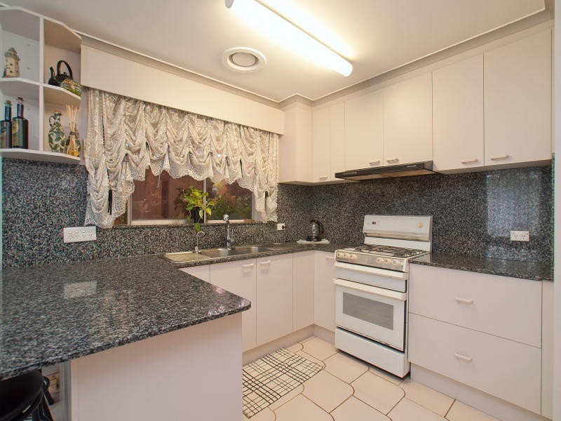 316 Dandenong Road West, Seaford VIC 3198