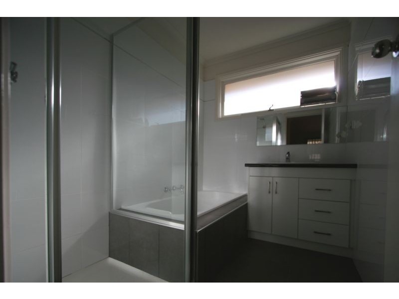 1/5 Heath Avenue, Frankston VIC 3199