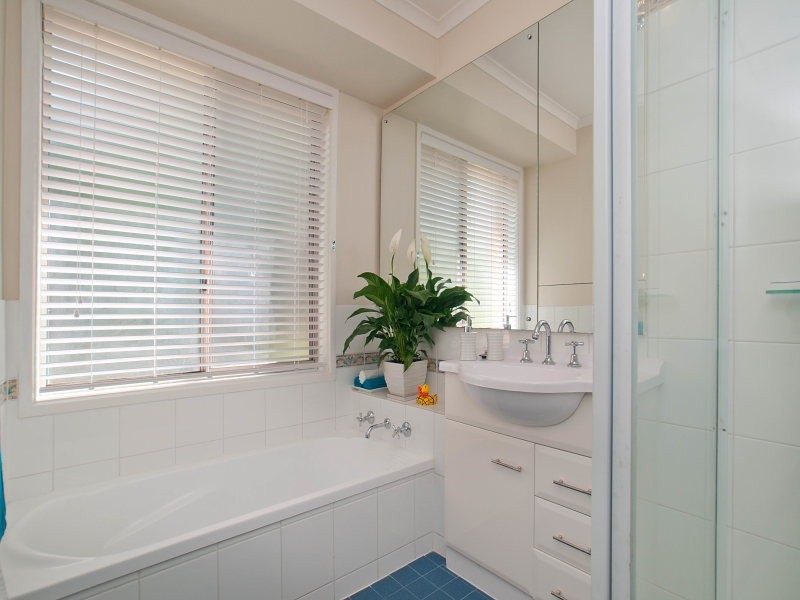 105 Raphael Crescent, Frankston VIC 3199