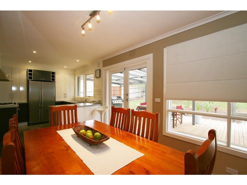 84 Hillcrest Road, Frankston VIC 3199