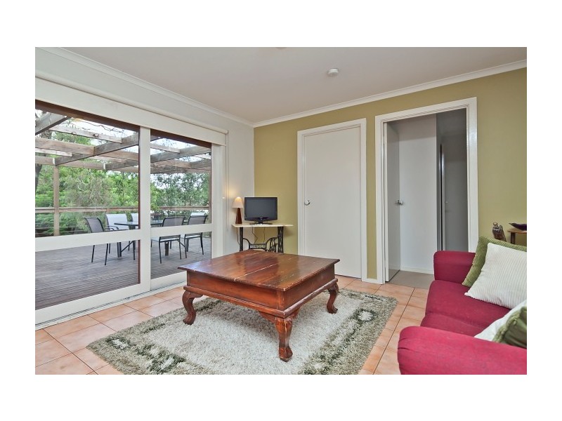 2 Linlithgow Court, Frankston VIC 3199