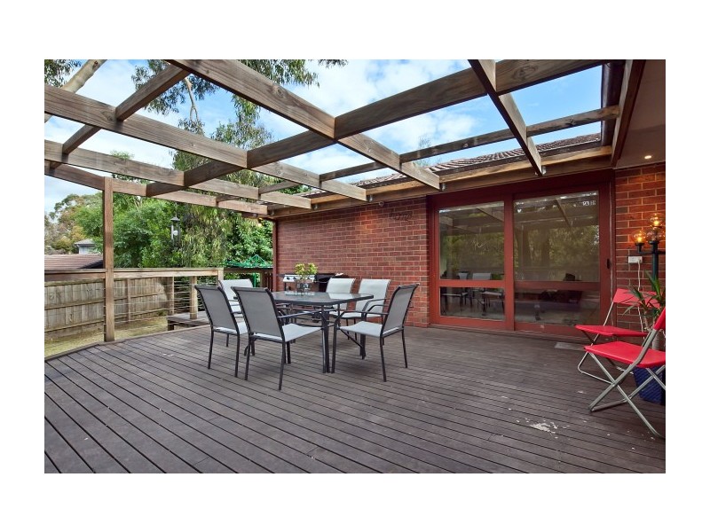 2 Linlithgow Court, Frankston VIC 3199