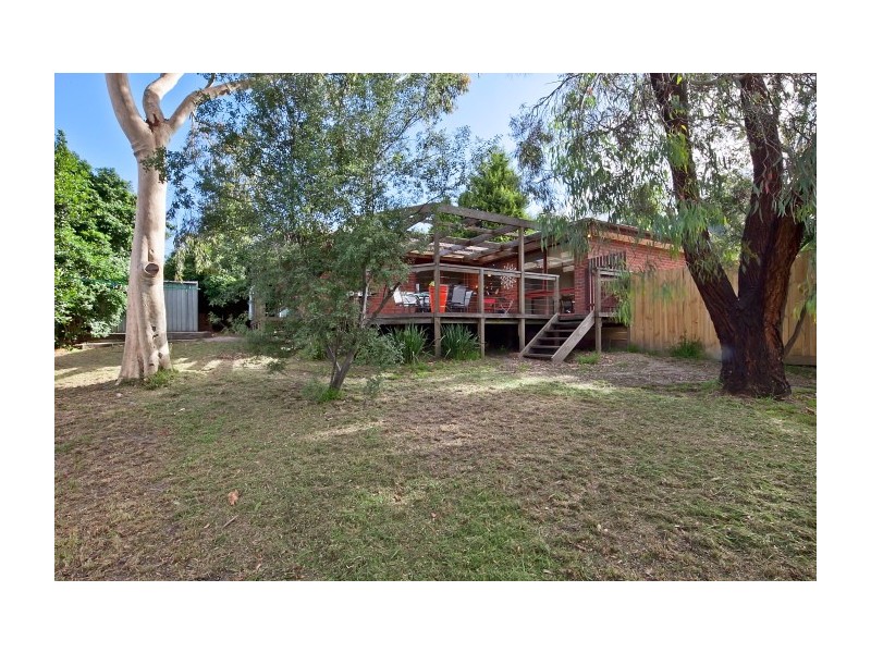 2 Linlithgow Court, Frankston VIC 3199