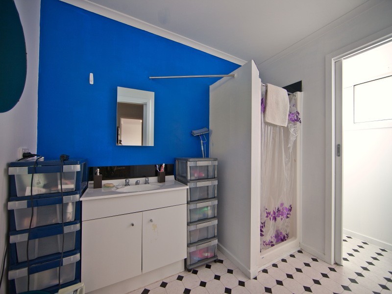 5 Laurina Crescent, Frankston North VIC 3200