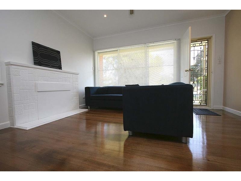 74 Forest Drive, Frankston North VIC 3200