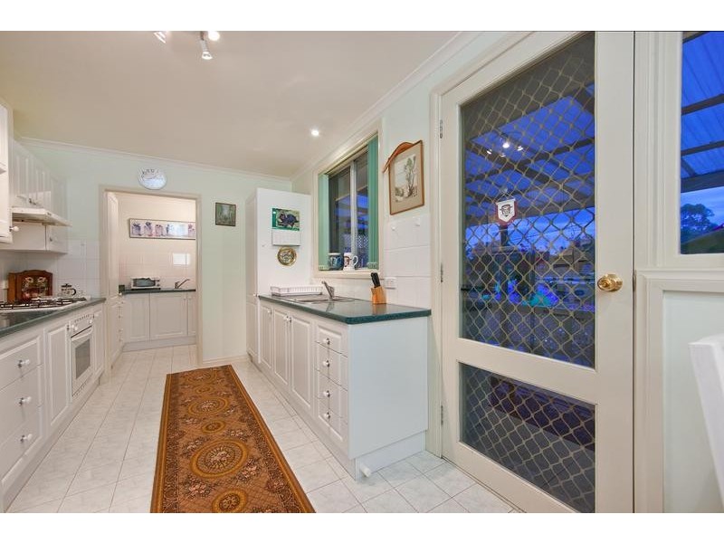 29 Derna Crescent, Frankston VIC 3199