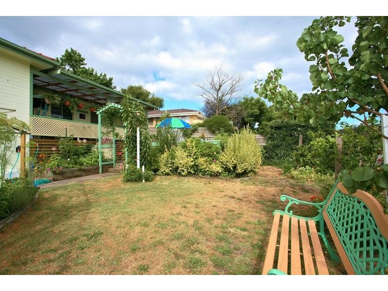 29 Derna Crescent, Frankston VIC 3199