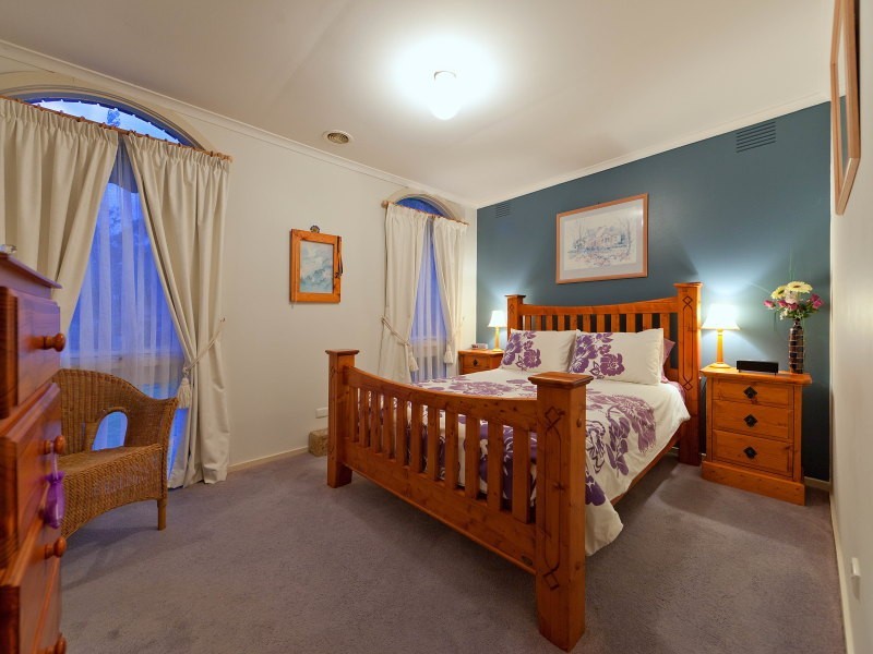 10 Partridge Crescent, Frankston VIC 3199