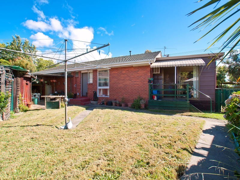 25 Hoya Crescent, Frankston North VIC 3200