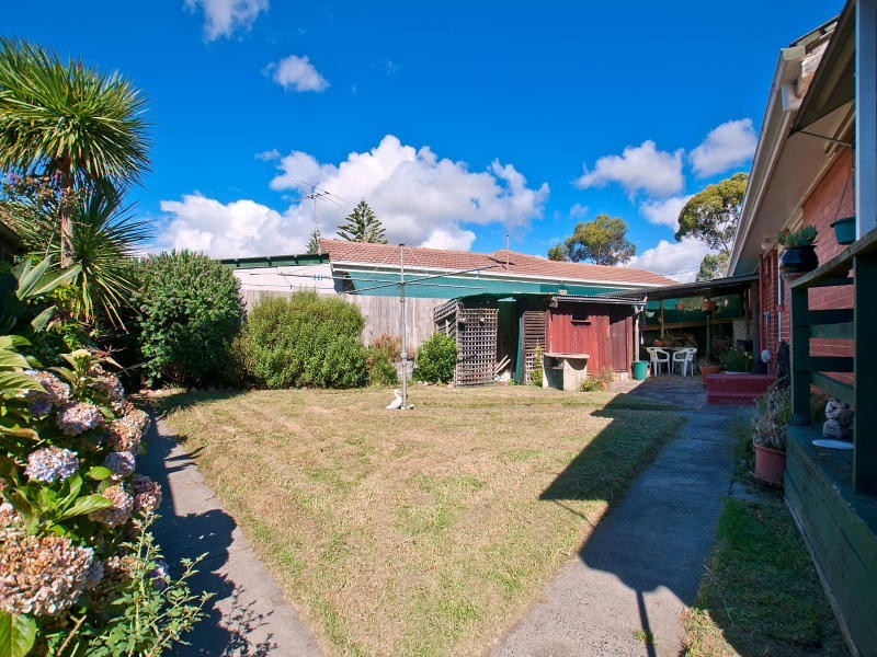 25 Hoya Crescent, Frankston North VIC 3200