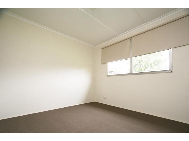 21 Laurina Crescent, Frankston North VIC 3200