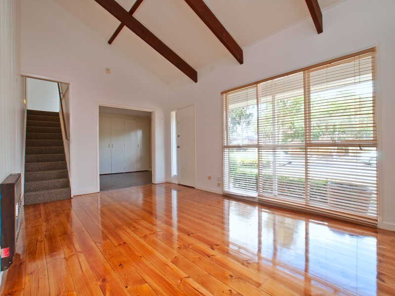 5 Irvine Crescent, Frankston VIC 3199