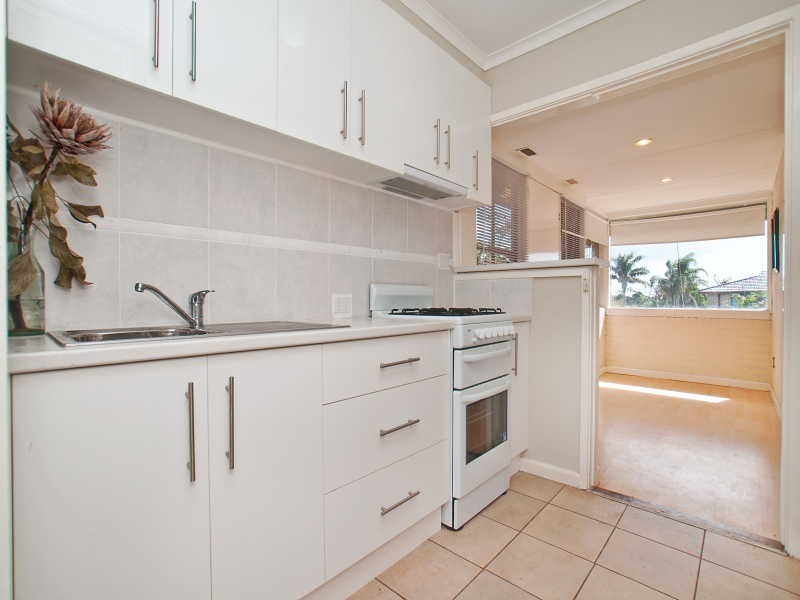 5 Irvine Crescent, Frankston VIC 3199