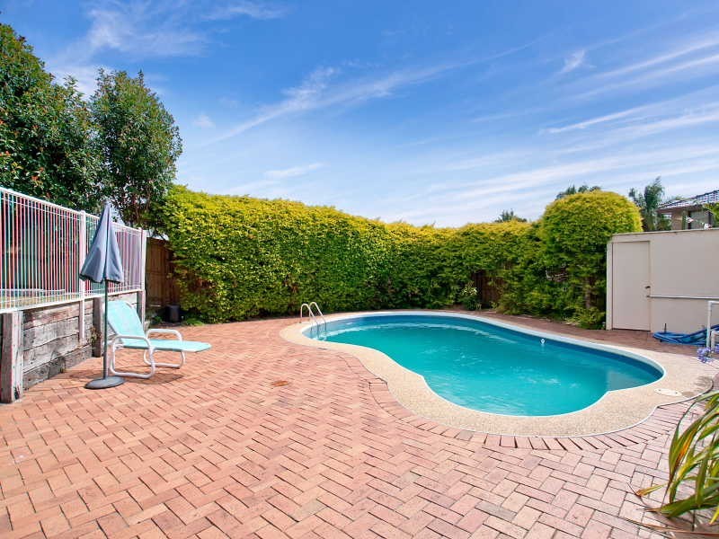 5 Irvine Crescent, Frankston VIC 3199