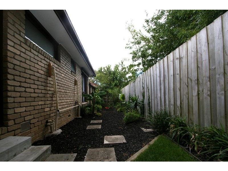 1/37 Heatherhill Road, Frankston VIC 3199