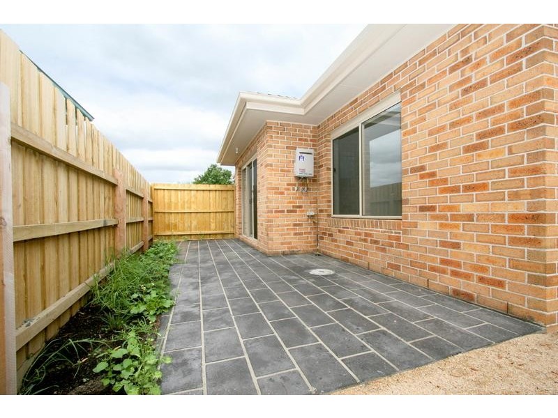 2/1 Tower Avenue, Frankston VIC 3199