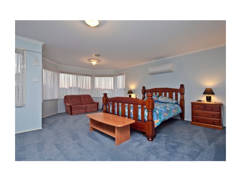 10 Morning Mist Court, Mornington VIC 3931