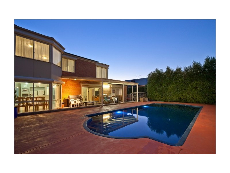 10 Morning Mist Court, Mornington VIC 3931