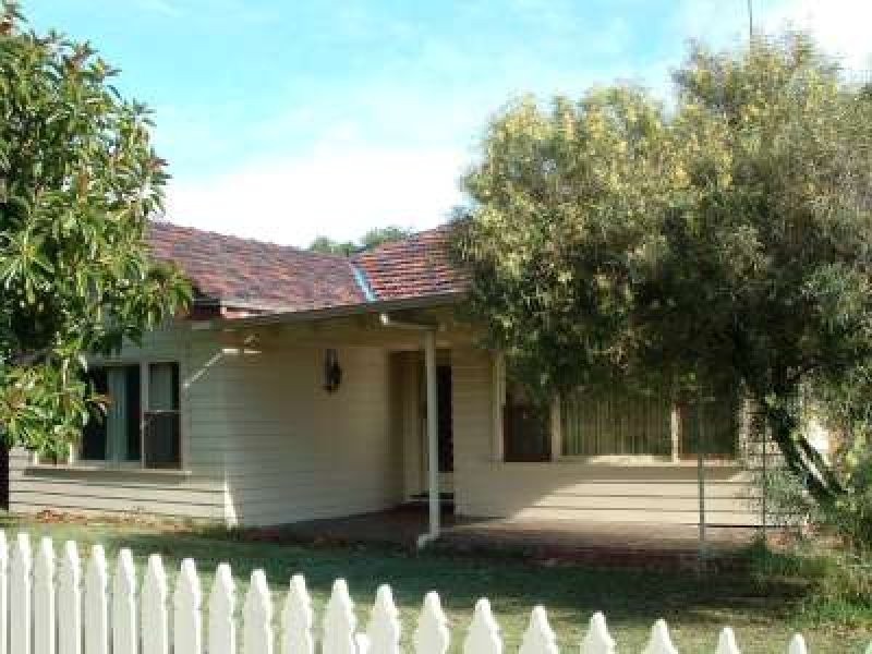 4 Foam Street, Rosebud VIC 3939