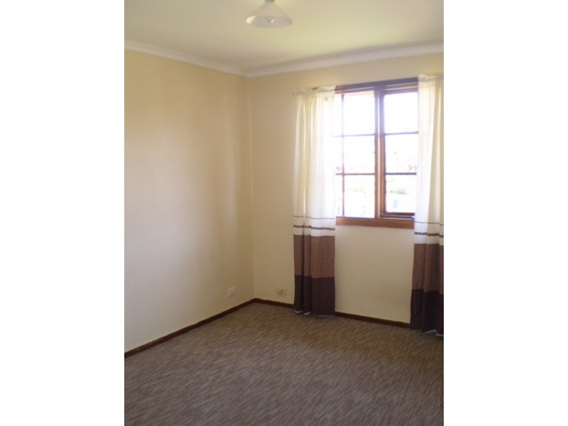 109 Second Avenue, Rosebud VIC 3939