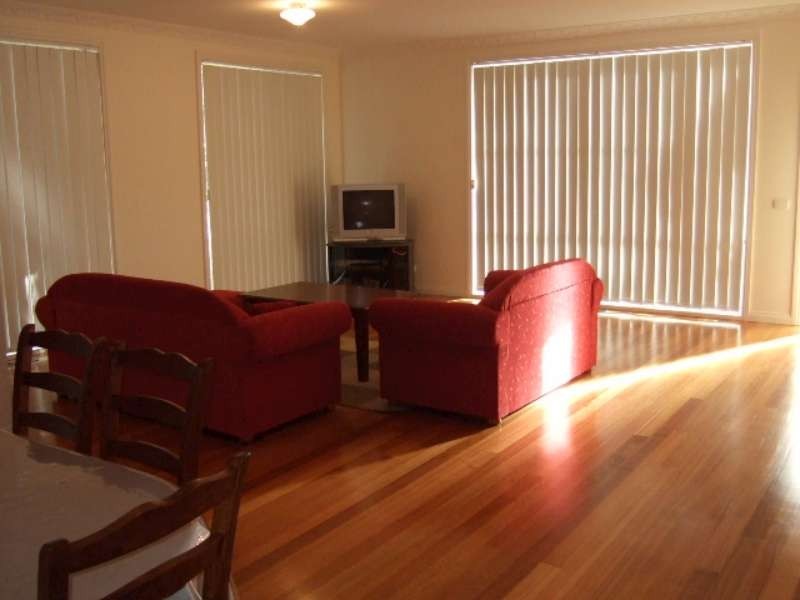 101 Swans Way, Rosebud West VIC 3940