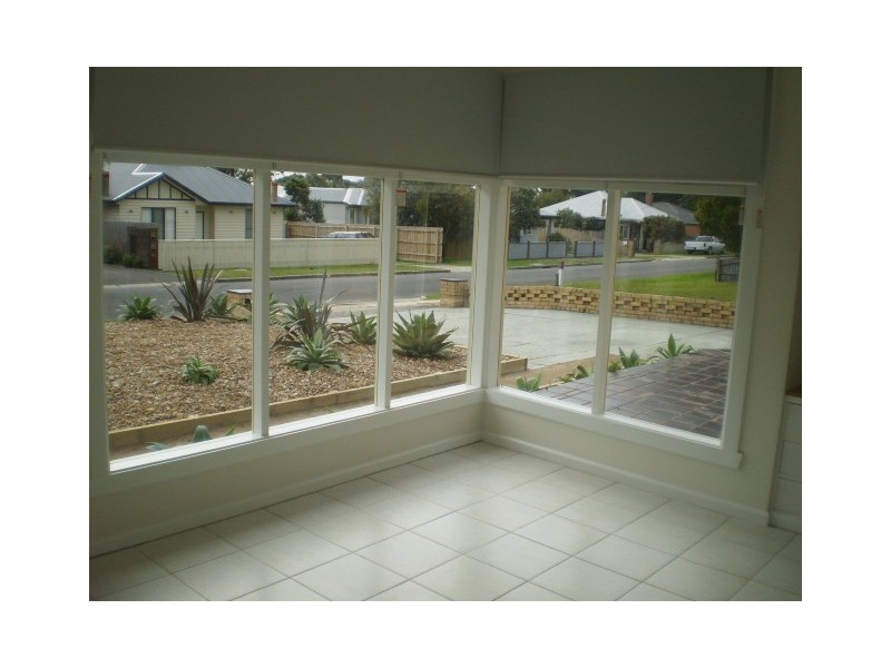 33 Mark Street, Rosebud VIC 3939