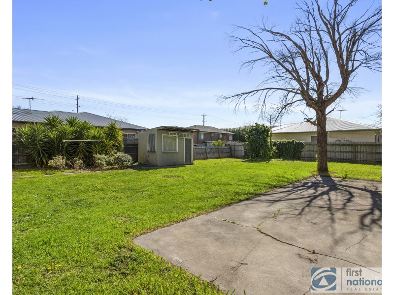 14 Warraburra Avenue, Rosebud VIC 3939