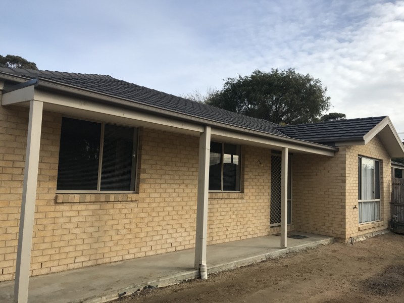 2/48 Whitehead Grove, Rosebud VIC 3939