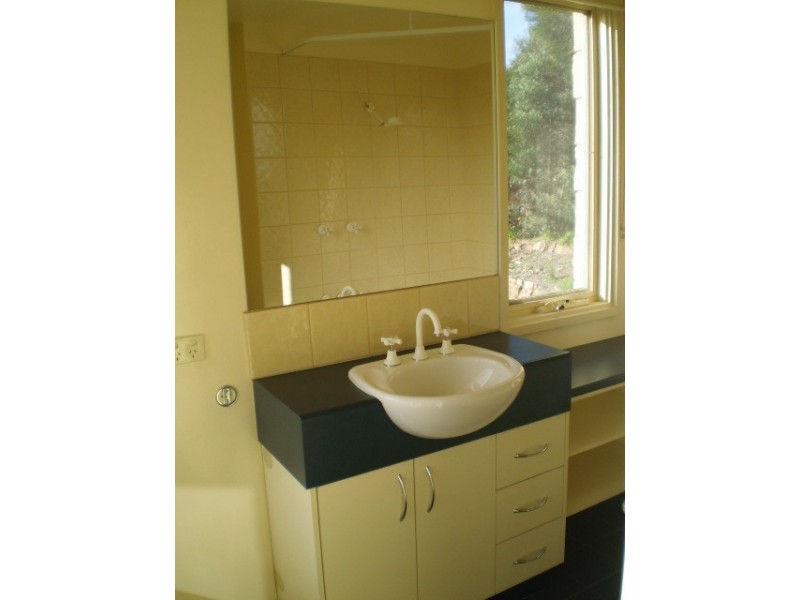 1/18 Hove Road, Rosebud VIC 3939