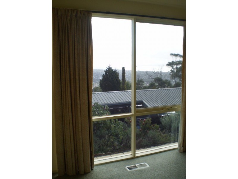 1/18 Hove Road, Rosebud VIC 3939