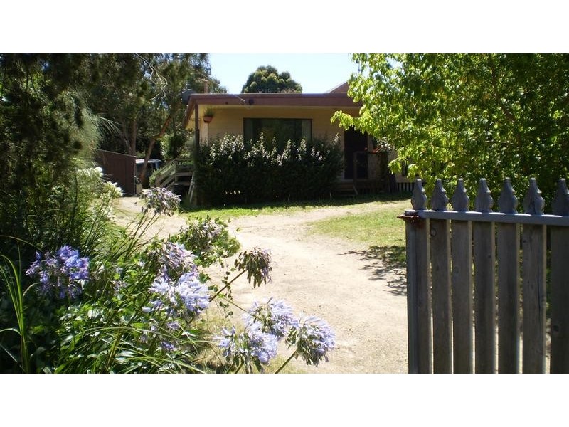 64 Duells Rd, Rosebud VIC 3939