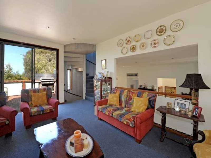 5 Coutts Crt, Blairgowrie VIC 3942