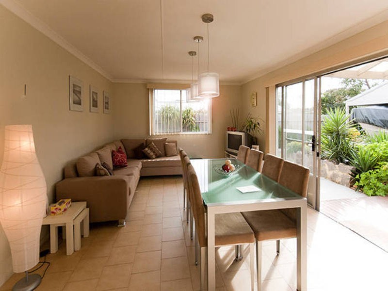 11 Burdett Street, Tootgarook VIC 3941