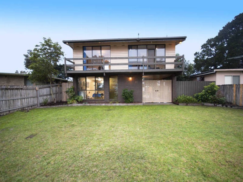 14 Russell Street, Tootgarook VIC 3941