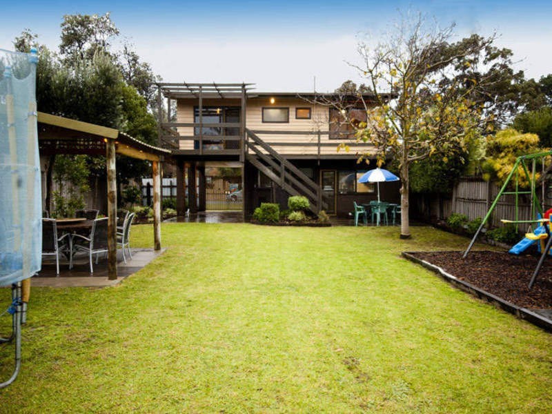 14 Russell Street, Tootgarook VIC 3941