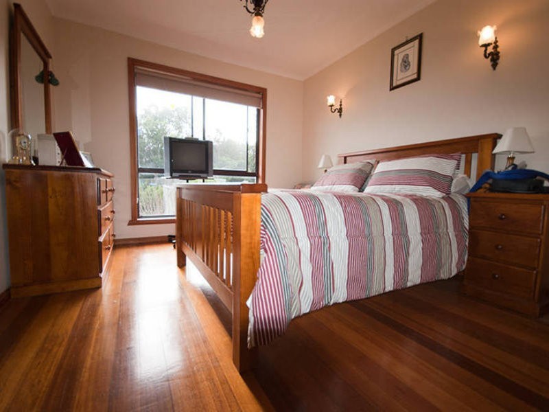 22 Monte Vista Crt, Rye VIC 3941