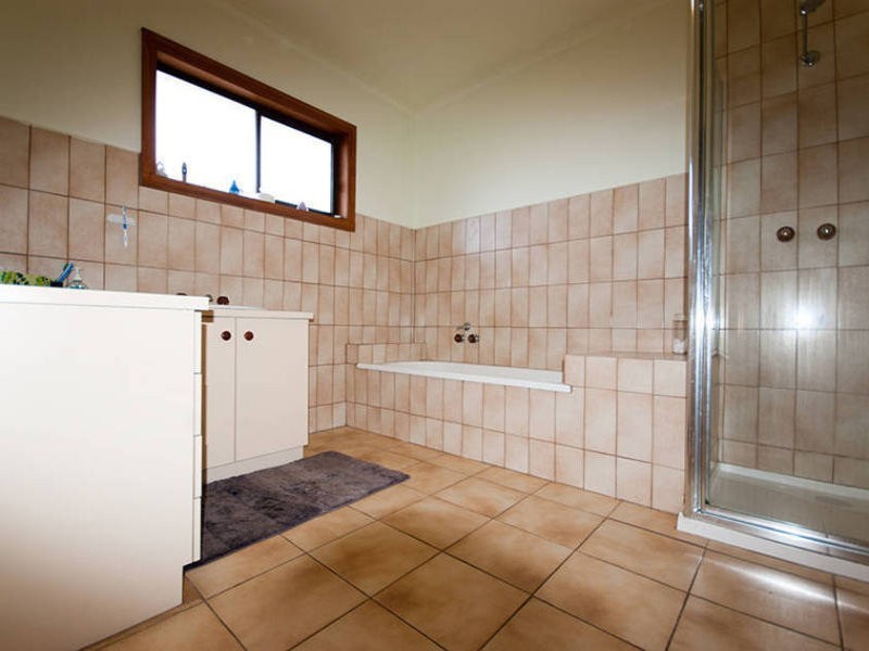 22 Monte Vista Crt, Rye VIC 3941