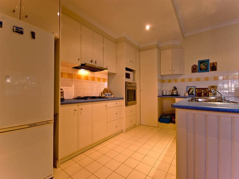 62 Florence Ave, Rosebud West VIC 3940