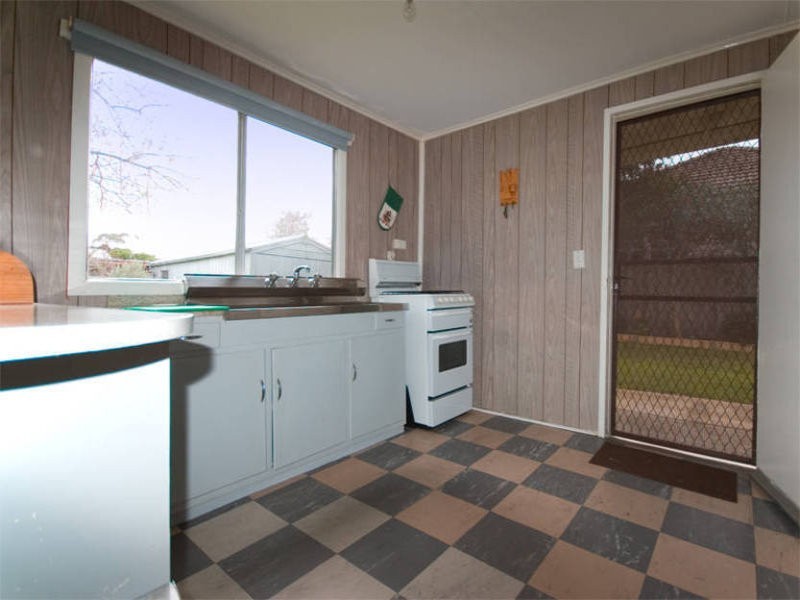 466 Eastbourne Rd, Rosebud West VIC 3940