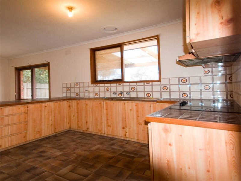 403 Waterfall Gully Road, Rosebud VIC 3939